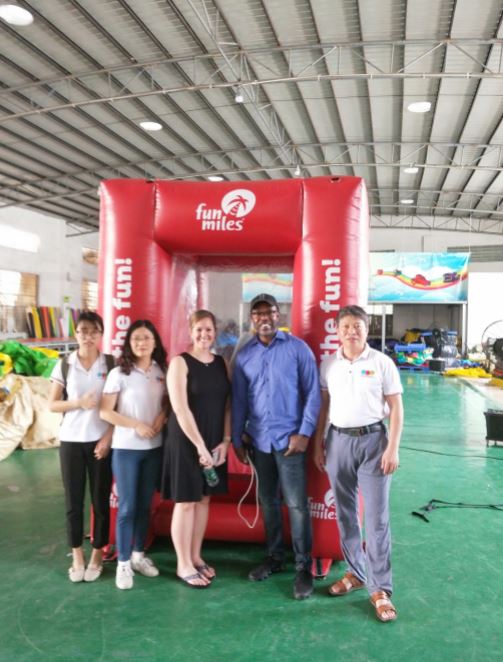 Ace Inflatables Factory verwelkomde het bezoek van een klant uit USA Today Ace Inflatables Factory Welcomed A Client’s Visit from USA Today